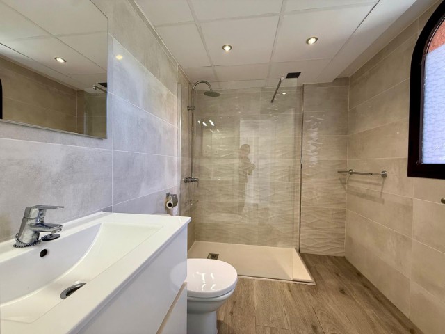 3 Makuuhuoneen Huoneisto Estepona