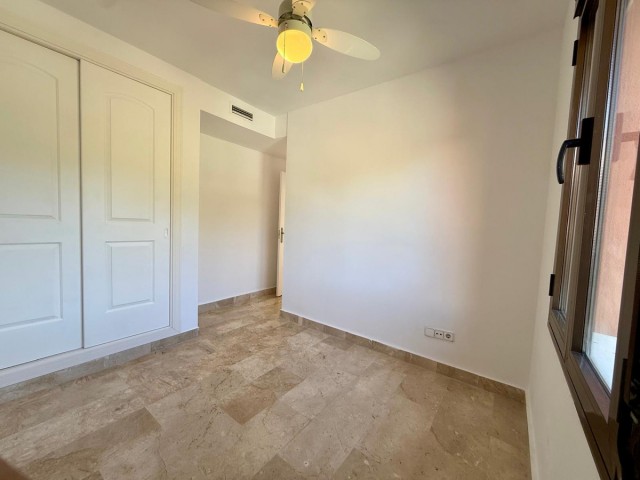 3 Makuuhuoneen Huoneisto Estepona