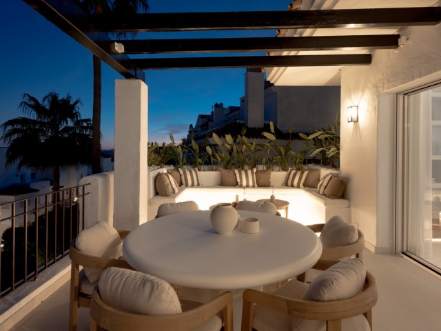 3 Makuuhuoneen Huoneisto Nueva Andalucía