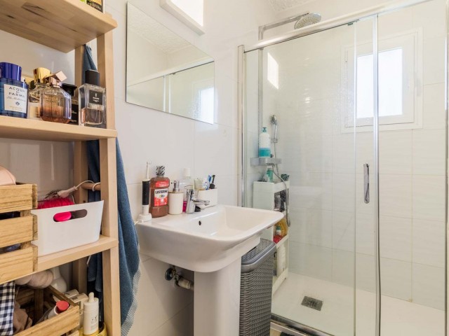 Villa con 2 Dormitorios  en Estepona