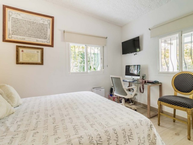 Villa con 2 Dormitorios  en Estepona