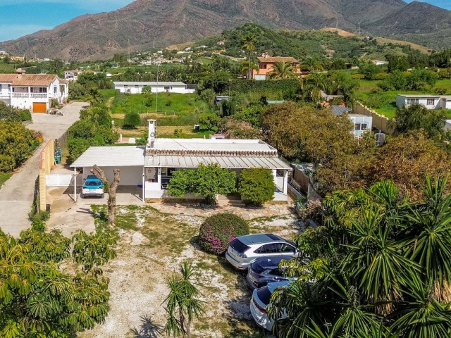 Huvila, Estepona