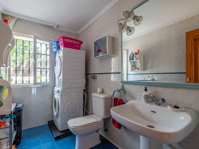6 Bedrooms Villa in Benalmadena Costa