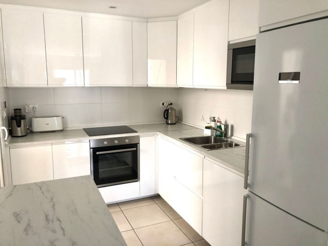 Penthouse in Nueva Andalucía