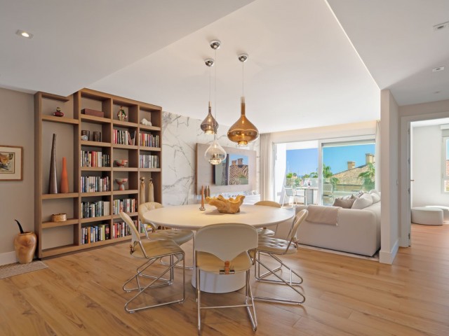3 Bedrooms Apartment in Sotogrande Puerto