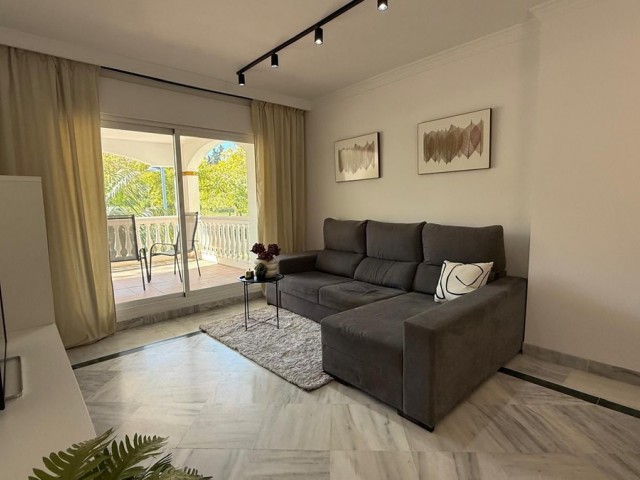 2 Makuuhuoneen Huoneisto Nueva Andalucía