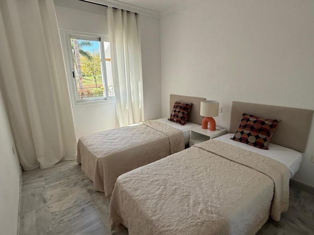 2 Makuuhuoneen Huoneisto Nueva Andalucía