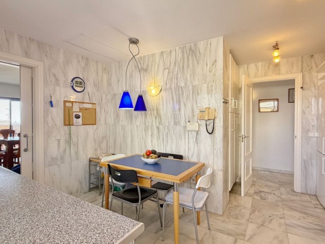 Appartement avec 4 Chambres  à Marbella