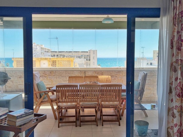 4 Bedrooms Apartment in Marbella