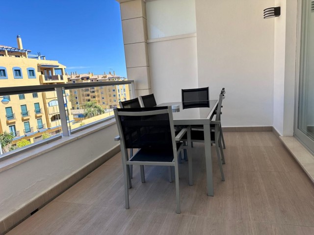 Appartement avec 3 Chambres  à Marbella