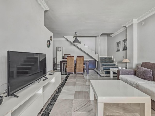 Appartement avec 3 Chambres  à Nagüeles