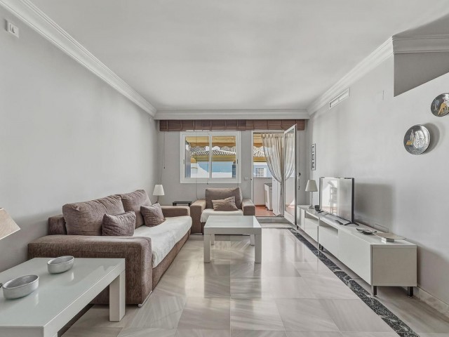 Appartement avec 3 Chambres  à Nagüeles