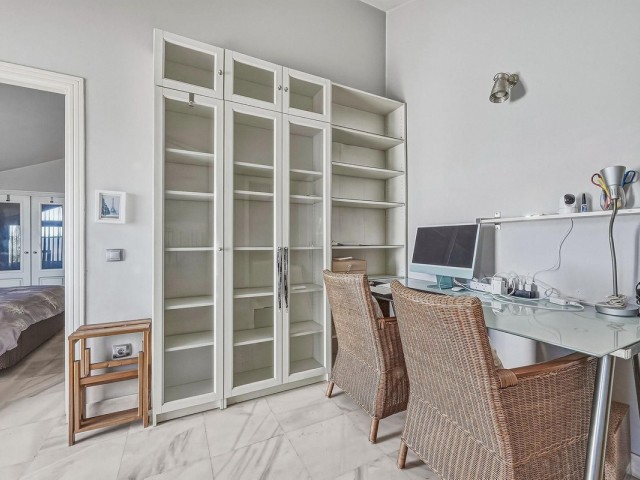 Appartement avec 3 Chambres  à Nagüeles