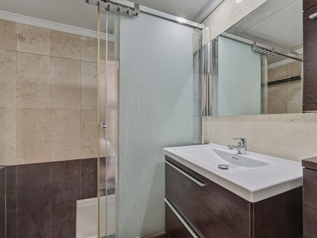 Appartement avec 3 Chambres  à Nagüeles