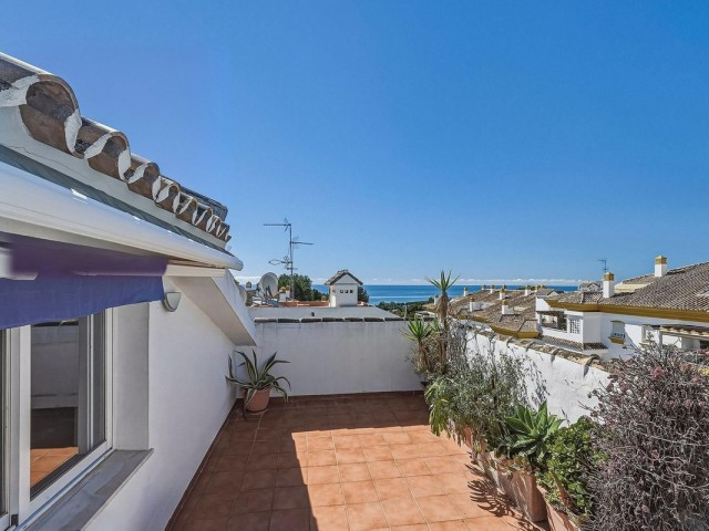 Appartement avec 3 Chambres  à Nagüeles