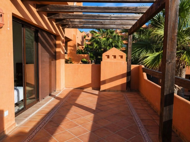 2 Sovrums Lägenhet i Estepona