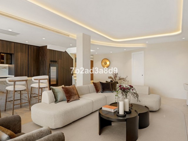 Kattohuoneisto New Golden Mile