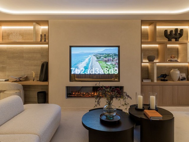 Kattohuoneisto New Golden Mile