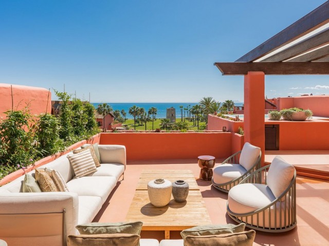 Penthouse in New Golden Mile