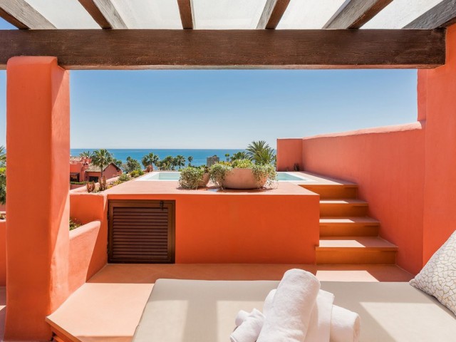 Penthouse in New Golden Mile