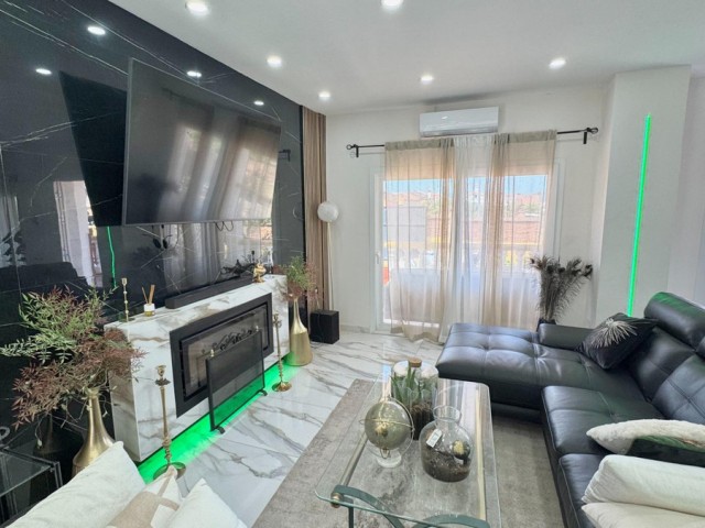 5 Makuuhuoneen Huvila Alhaurín de la Torre