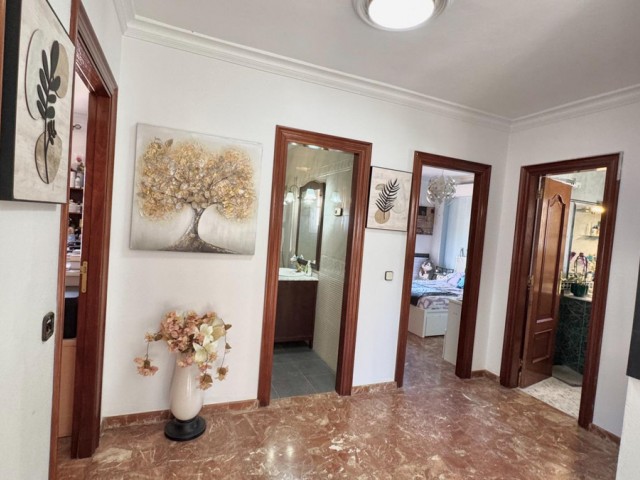 5 Makuuhuoneen Huvila Alhaurín de la Torre