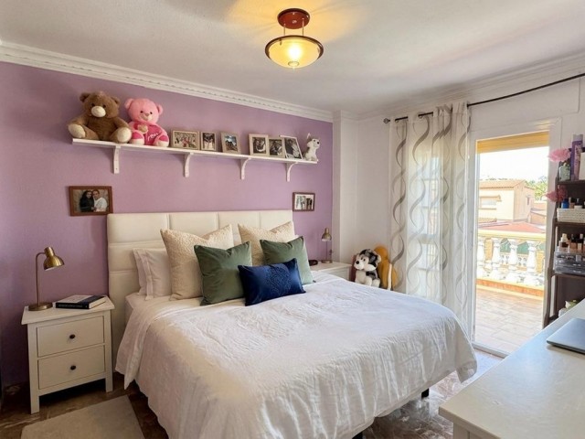 5 Slaapkamer Villa in Alhaurín de la Torre
