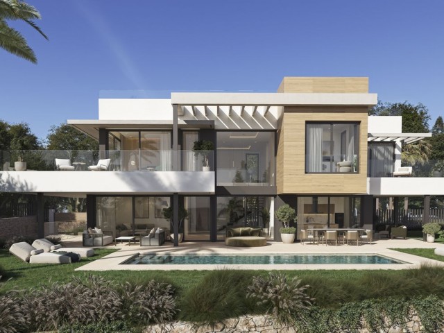 5 Bedrooms Villa in Marbella