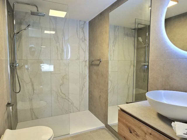 3 Makuuhuoneen Huvila Estepona