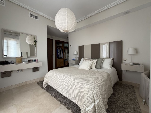 4 Makuuhuoneen Huvila Benahavís