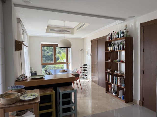 4 Makuuhuoneen Huvila Benahavís