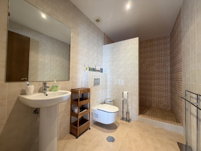 4 Makuuhuoneen Huvila Benahavís