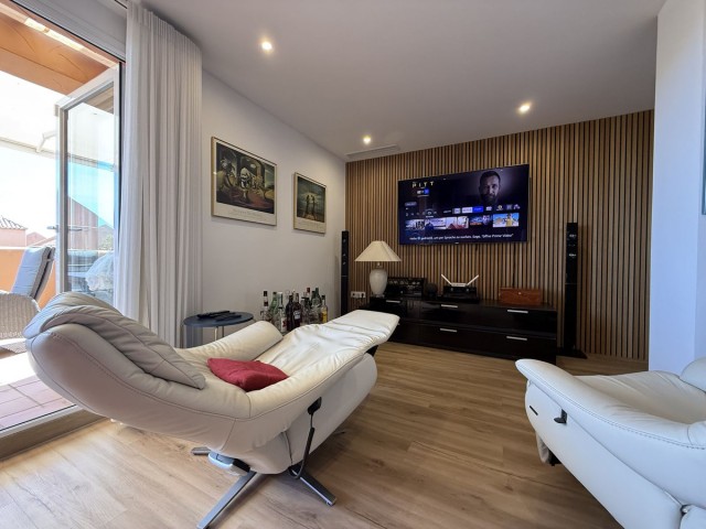 2 Schlafzimmer Apartment in Elviria