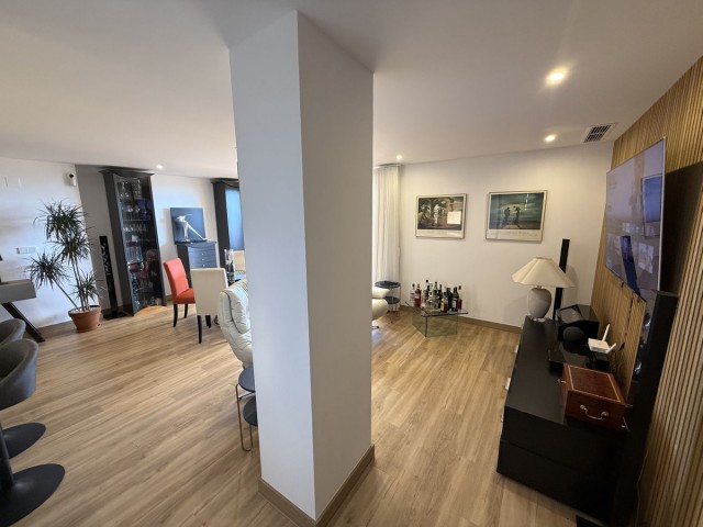 2 Schlafzimmer Apartment in Elviria