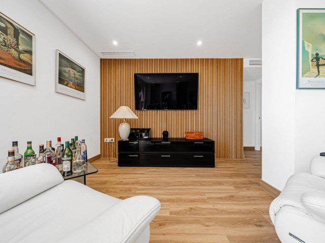 Appartement avec 2 Chambres  à Elviria
