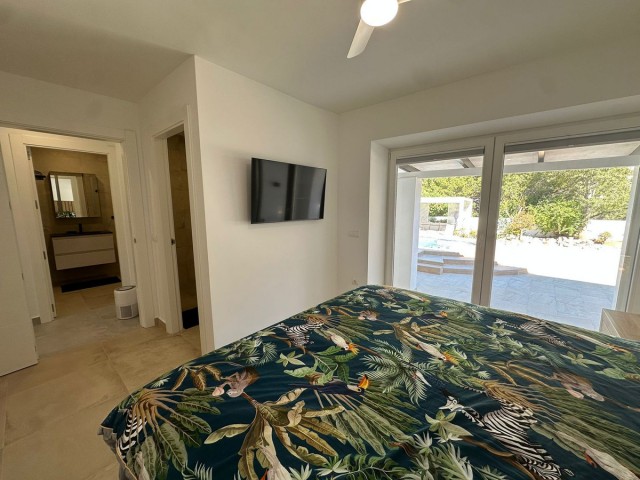 4 Makuuhuoneen Huvila Benalmadena