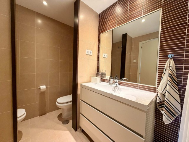 3 Makuuhuoneen Huoneisto Benahavís