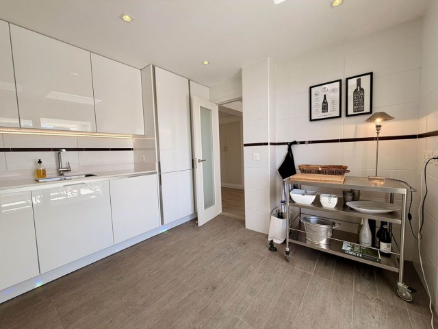 3 Bedrooms Apartment in Benahavís