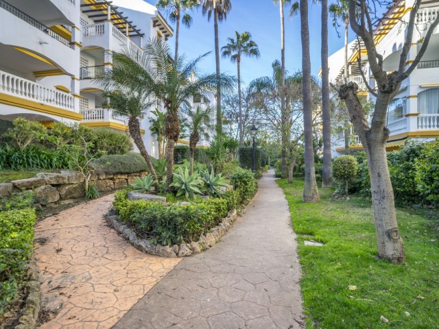 Apartment, Puerto Banús, R5364052