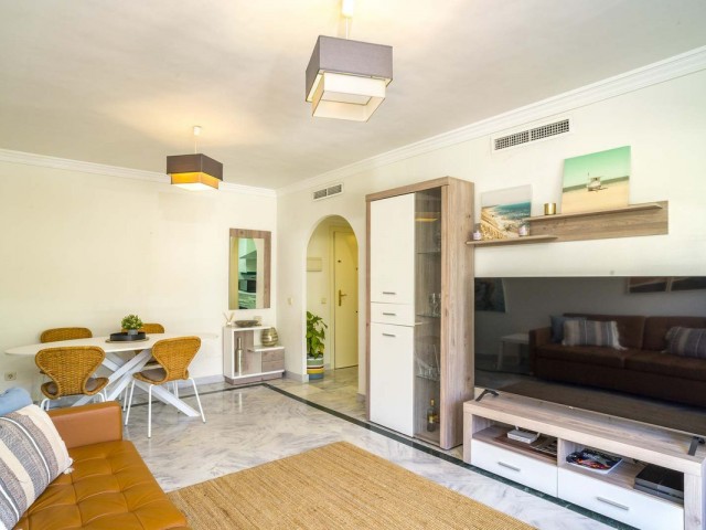 Apartment, Puerto Banús, R5364052