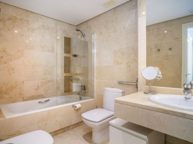 2 Slaapkamer Appartement in Puerto Banús
