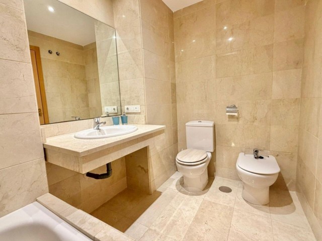 2 Makuuhuoneen Huoneisto Estepona