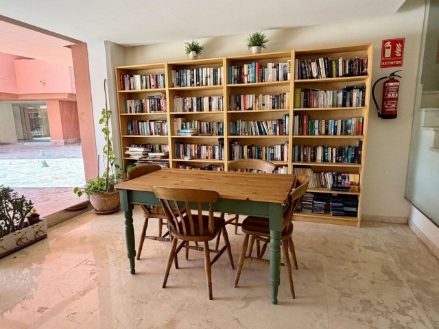 2 Makuuhuoneen Huoneisto Estepona