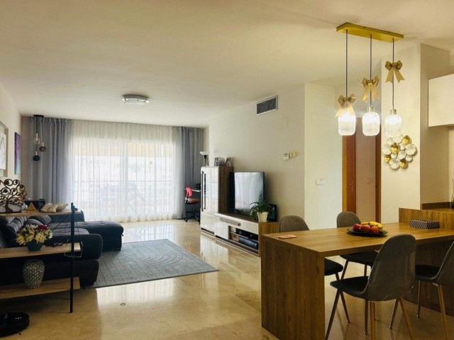 Appartement avec 3 Chambres  à Guadalmina Alta
