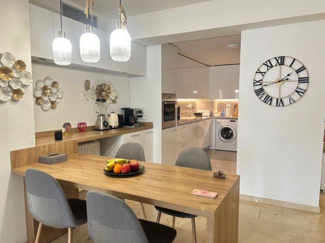 Appartement avec 3 Chambres  à Guadalmina Alta