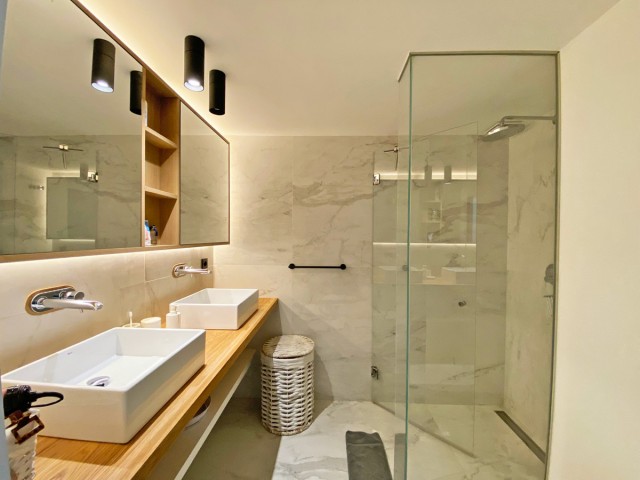 3 Makuuhuoneen Huoneisto Puerto Banús