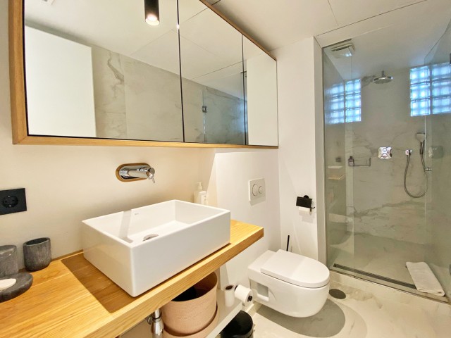 3 Makuuhuoneen Huoneisto Puerto Banús