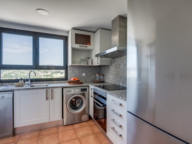 2 Makuuhuoneen Huoneisto Estepona