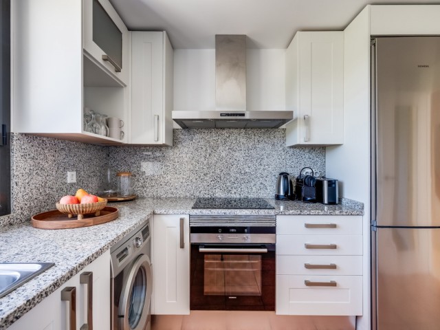 2 Makuuhuoneen Huoneisto Estepona