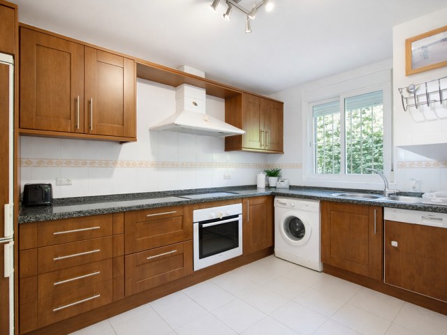 3 Makuuhuoneen Rivitalo Estepona